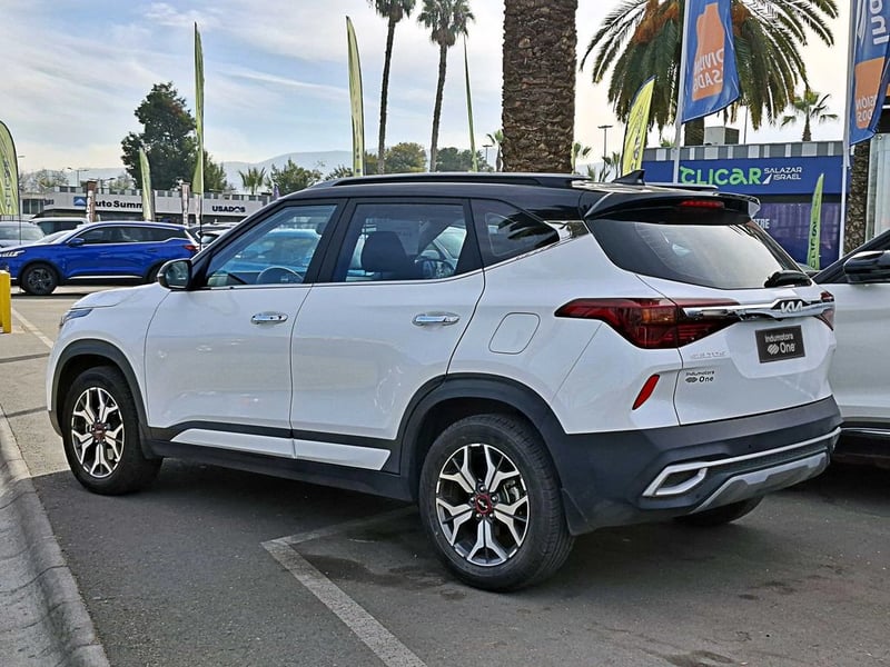 Kia SELTOS 1.6 EX 2023 - Imagen 7 de 18