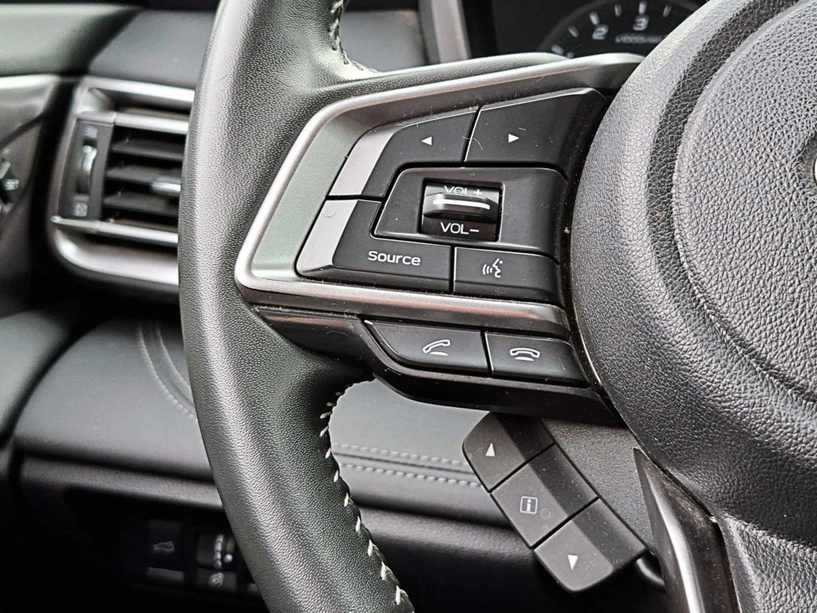 Subaru OUTBACK 2.5 AWD FIELD EDITION AT 4X4 2023 - Imagen 15 de 19