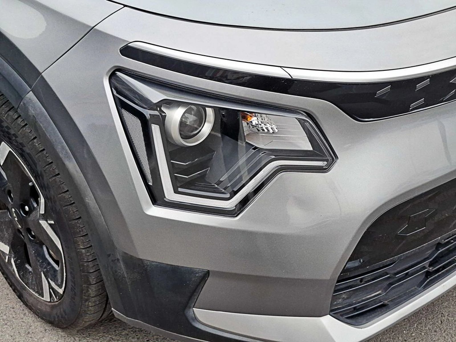 Kia NIRO AT 2024 - Foto 4 de 17
