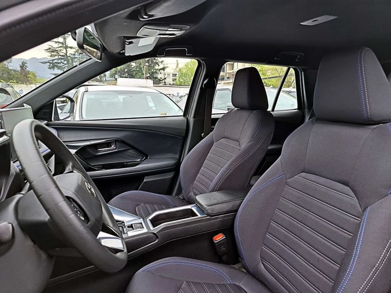 Toyota YARIS CROSS 1.5 AT 2024 - Imagen 11 de 19