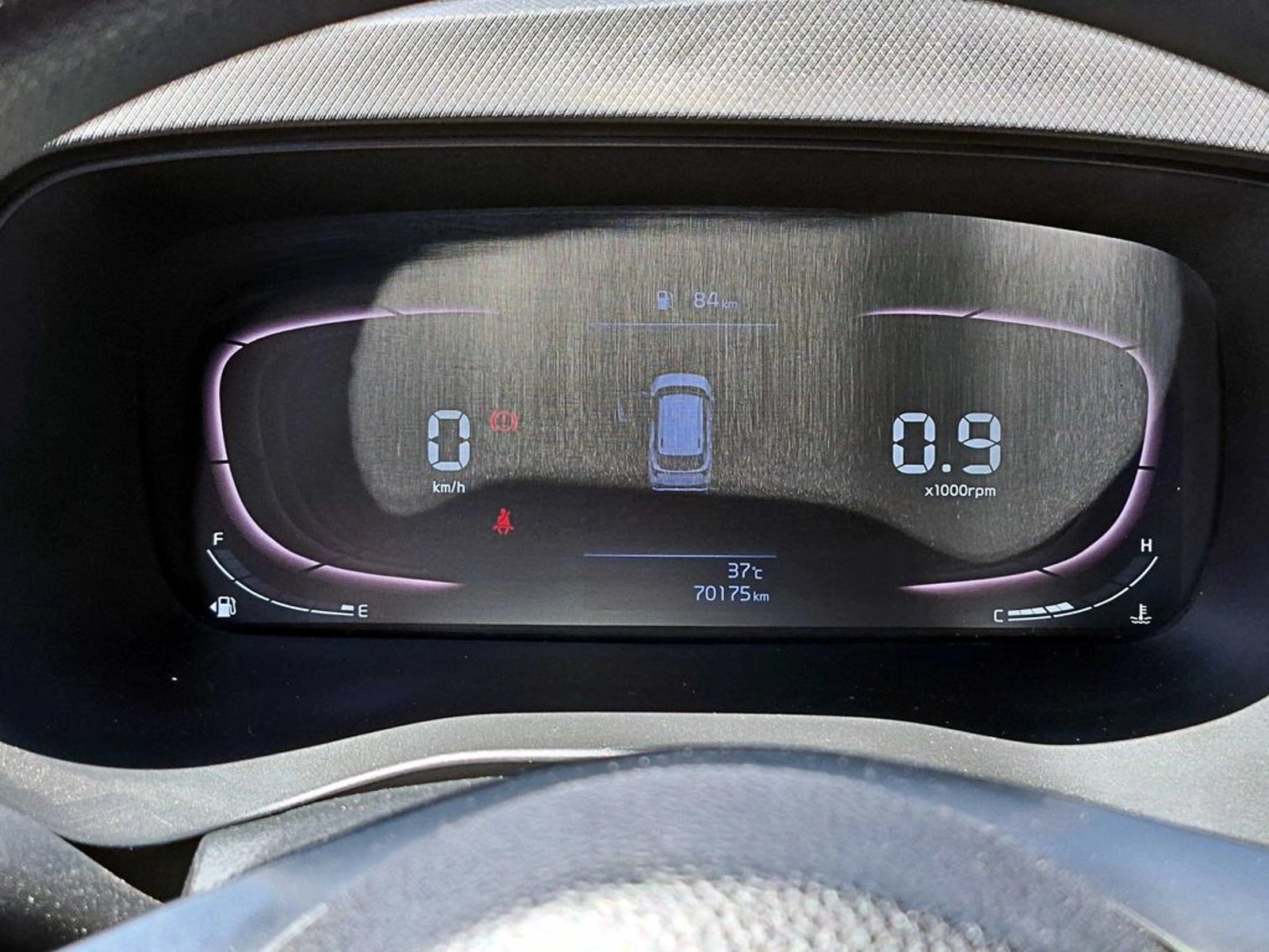 KIA CARENS LX 1.5 2023 - Imagen 16 de 19
