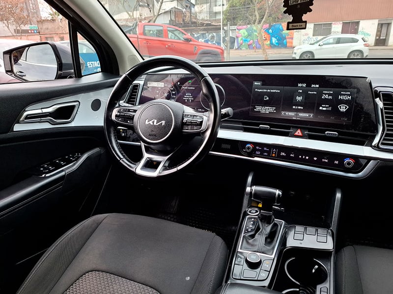 Kia SPORTAGE EX 2.0L 6AT GSL 2023 - Imagen 8 de 20
