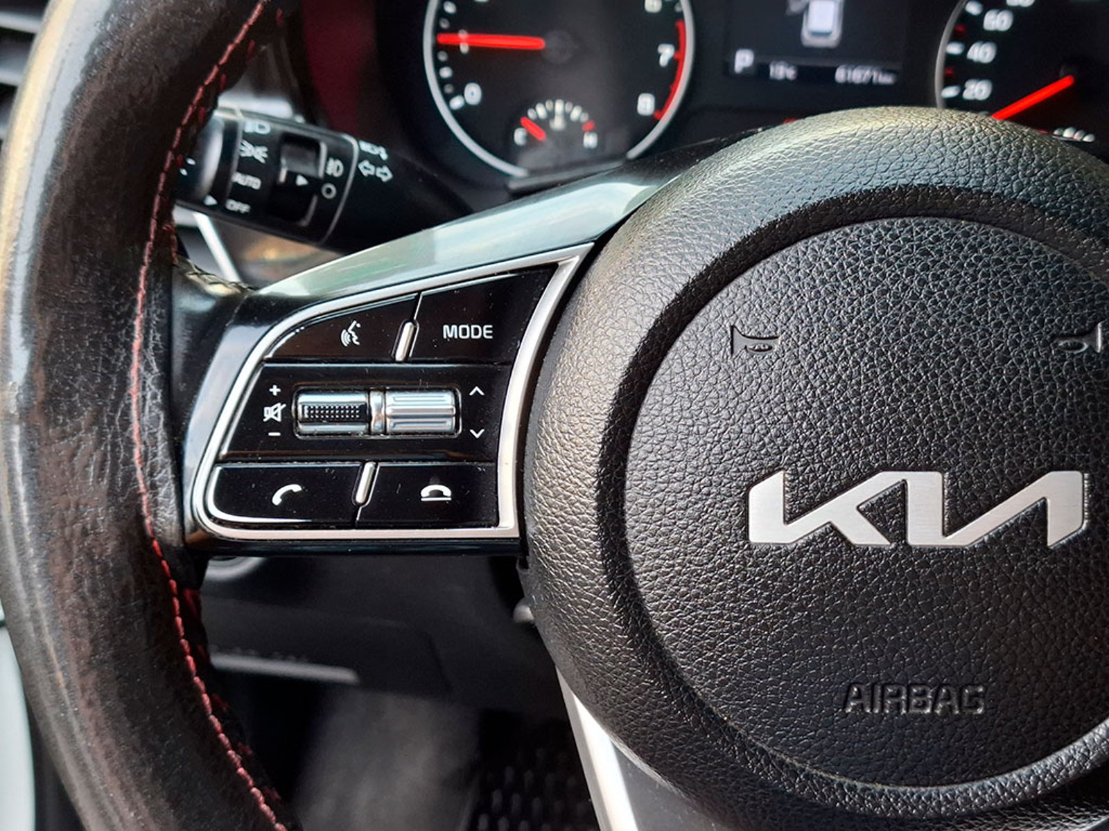 KIA SELTOS EX 1.6 AT 2023 - Imagen 11 de 20