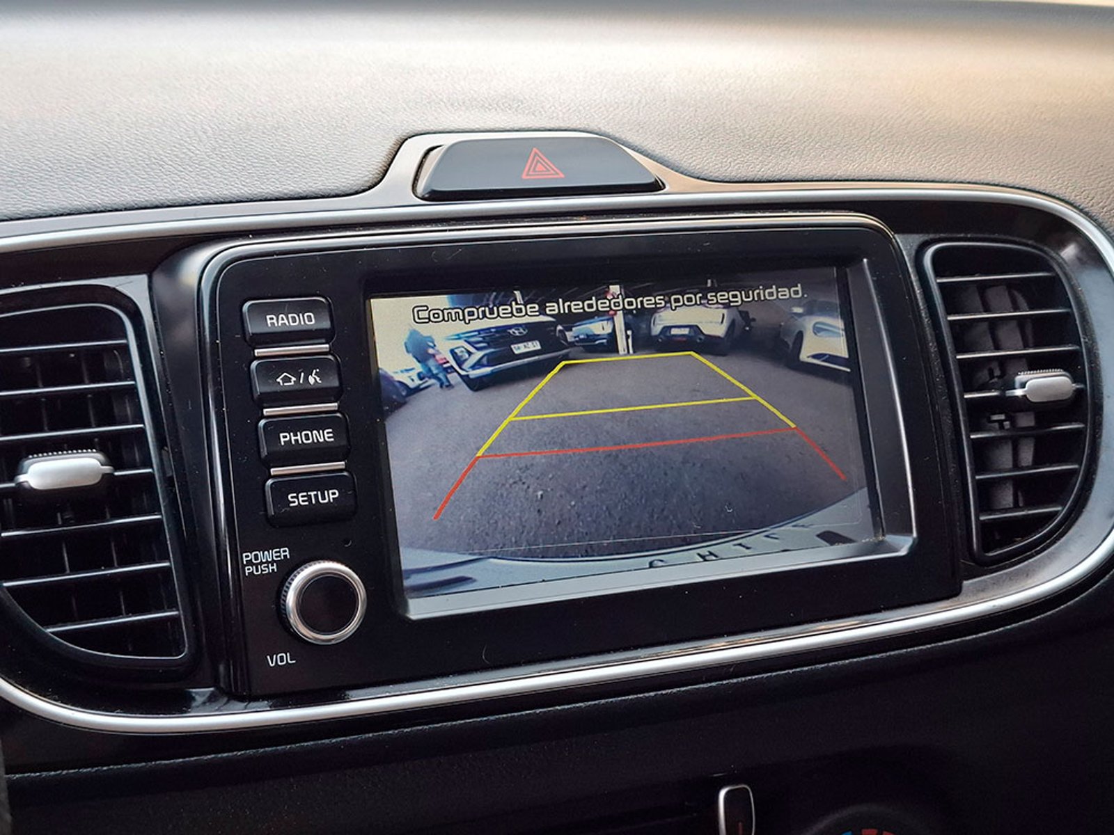 KIA SOLUTO EX 1.4L 5MT G SRF FULL 2024 - Imagen 14 de 20