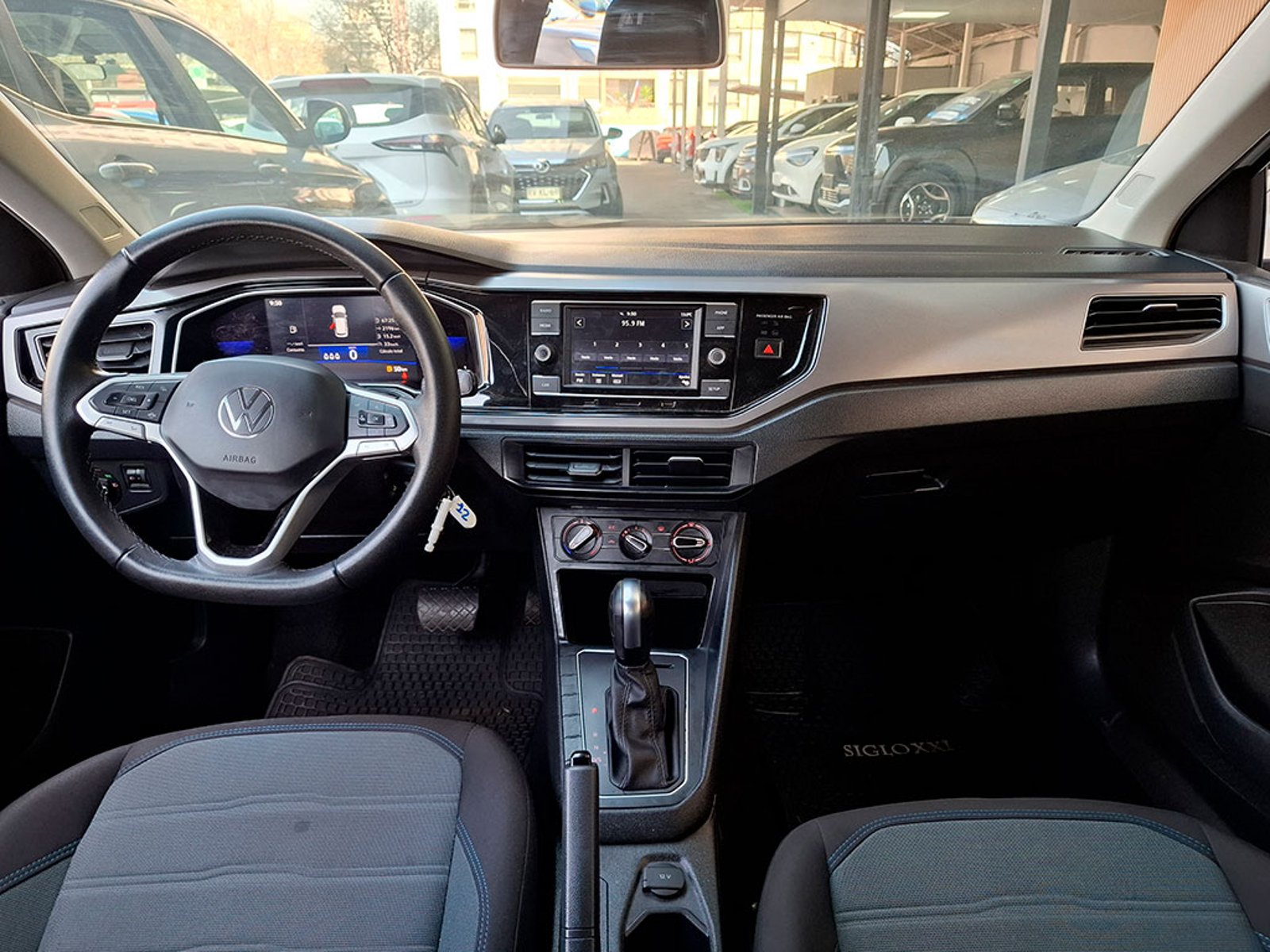 Volkswagen NIVUS TSI 1.0 AUT 2022 - Imagen 9 de 20