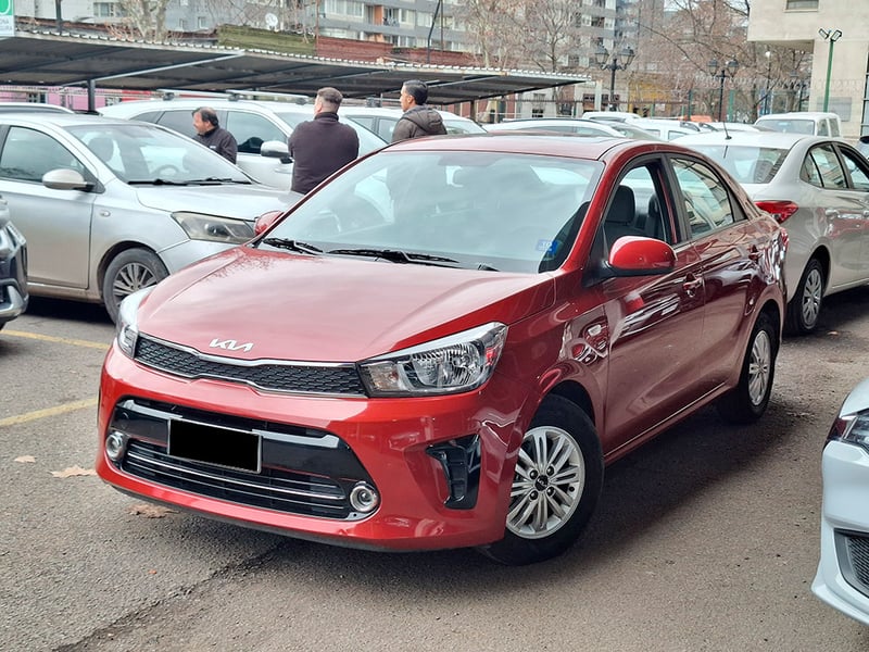 Kia SOLUTO EX 1.4L 5MT G SRF FULL 2024