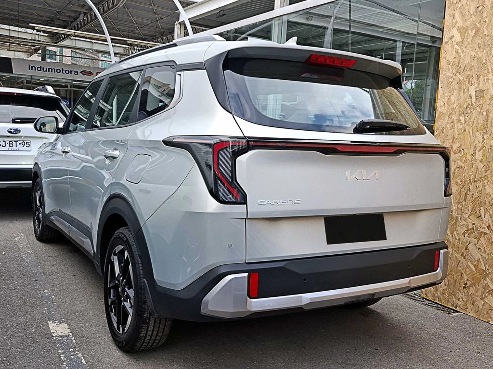 Kia CARENS EX 1.5 AT 2026 - Imagen 7 de 17