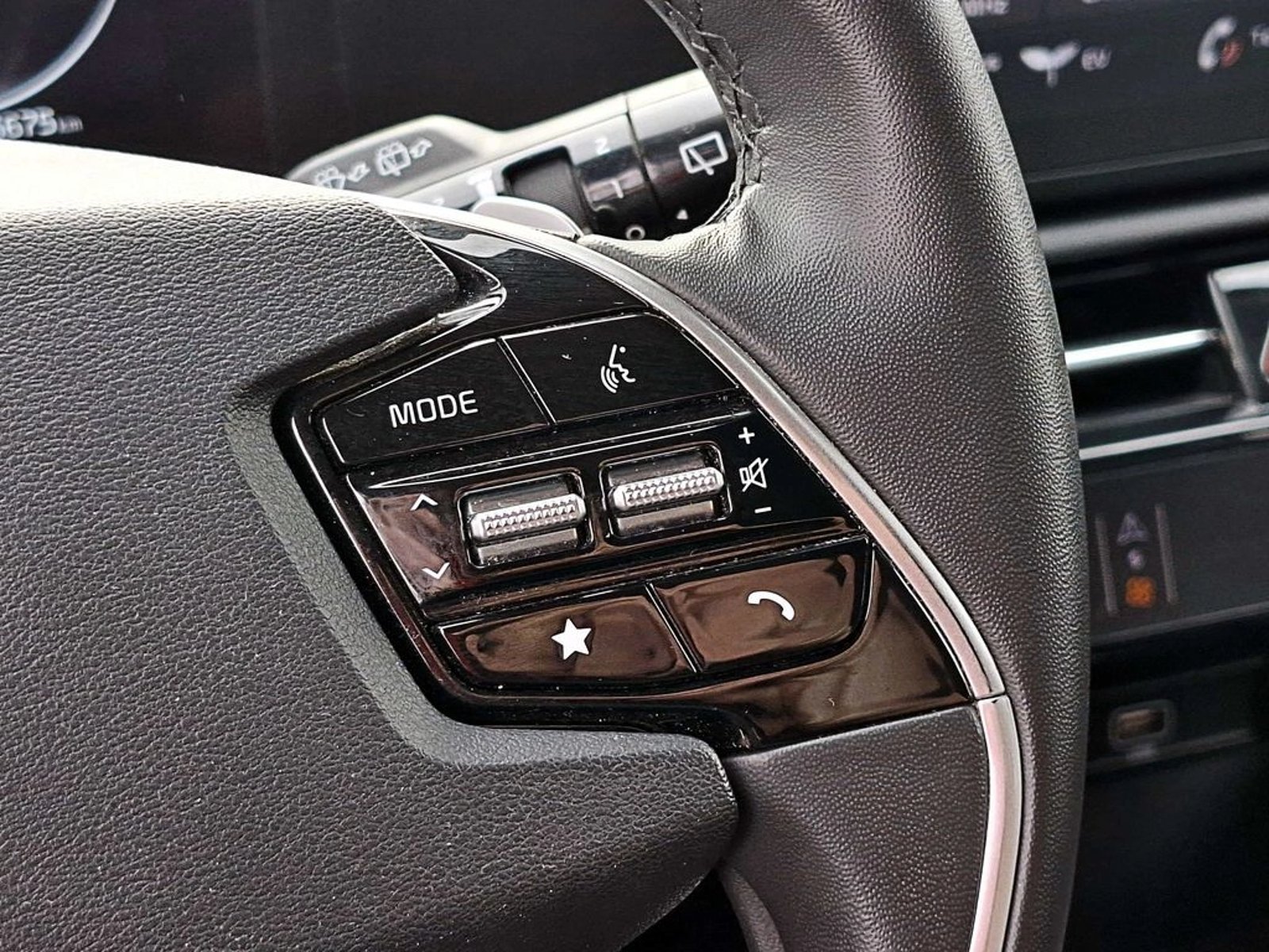 Kia NIRO AT EV 2023 - Imagen 16 de 18