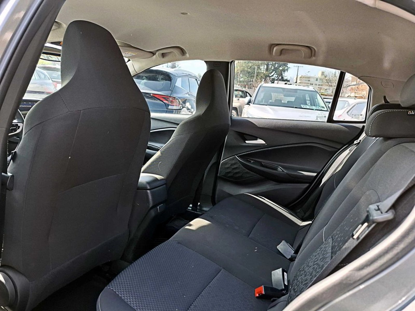 CHEVROLET ONIX LTZ  1.0T 2021 - Imagen 9 de 15