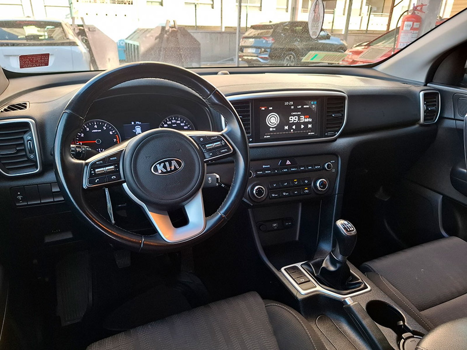 KIA SPORTAGE LX 2.0L GSL 6MT 2WD 2021 - Imagen 10 de 20