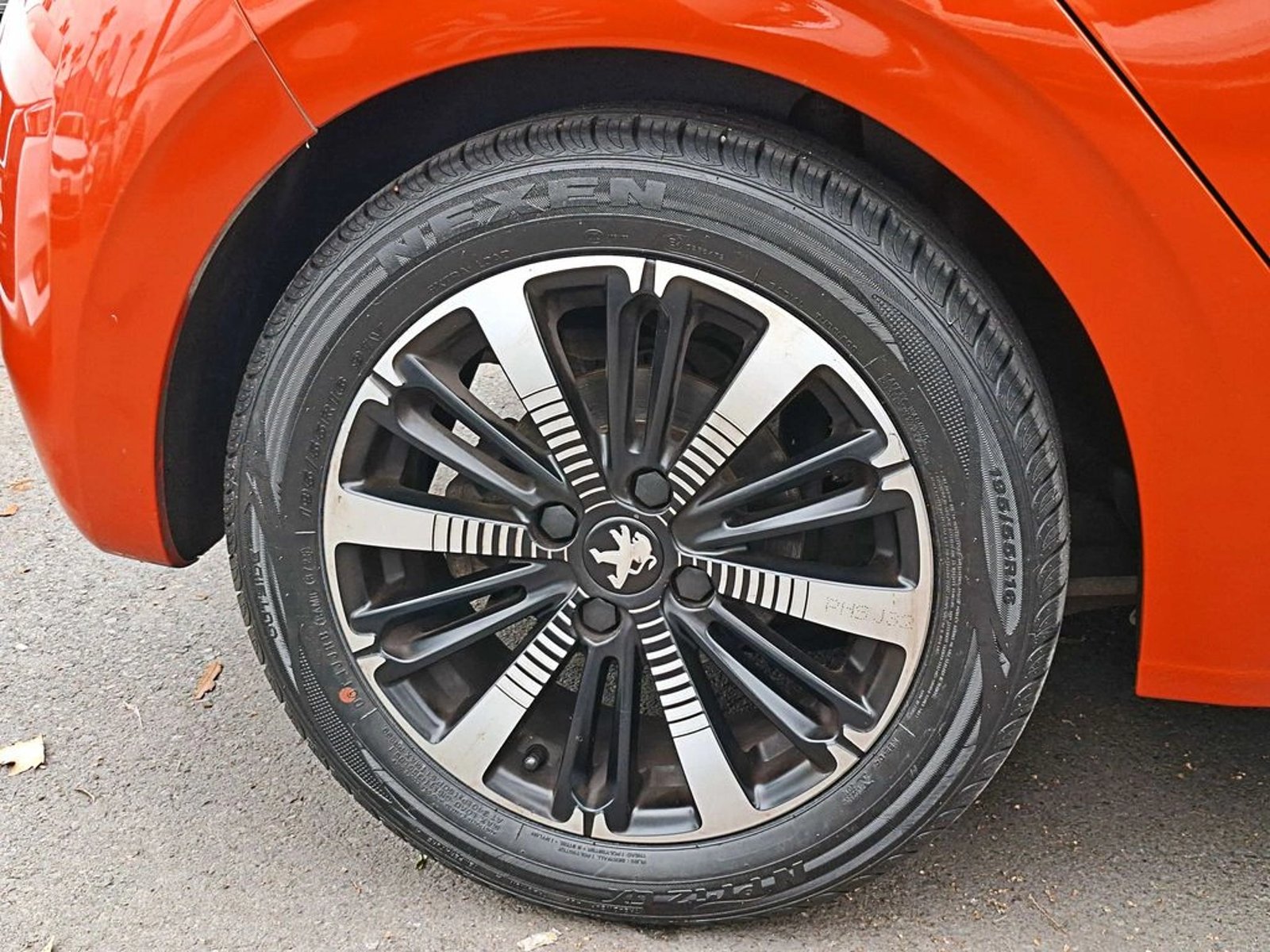Peugeot 208 1.5 ACTIVE PACK BLUEHDI  MT 2021 - Imagen 4 de 17