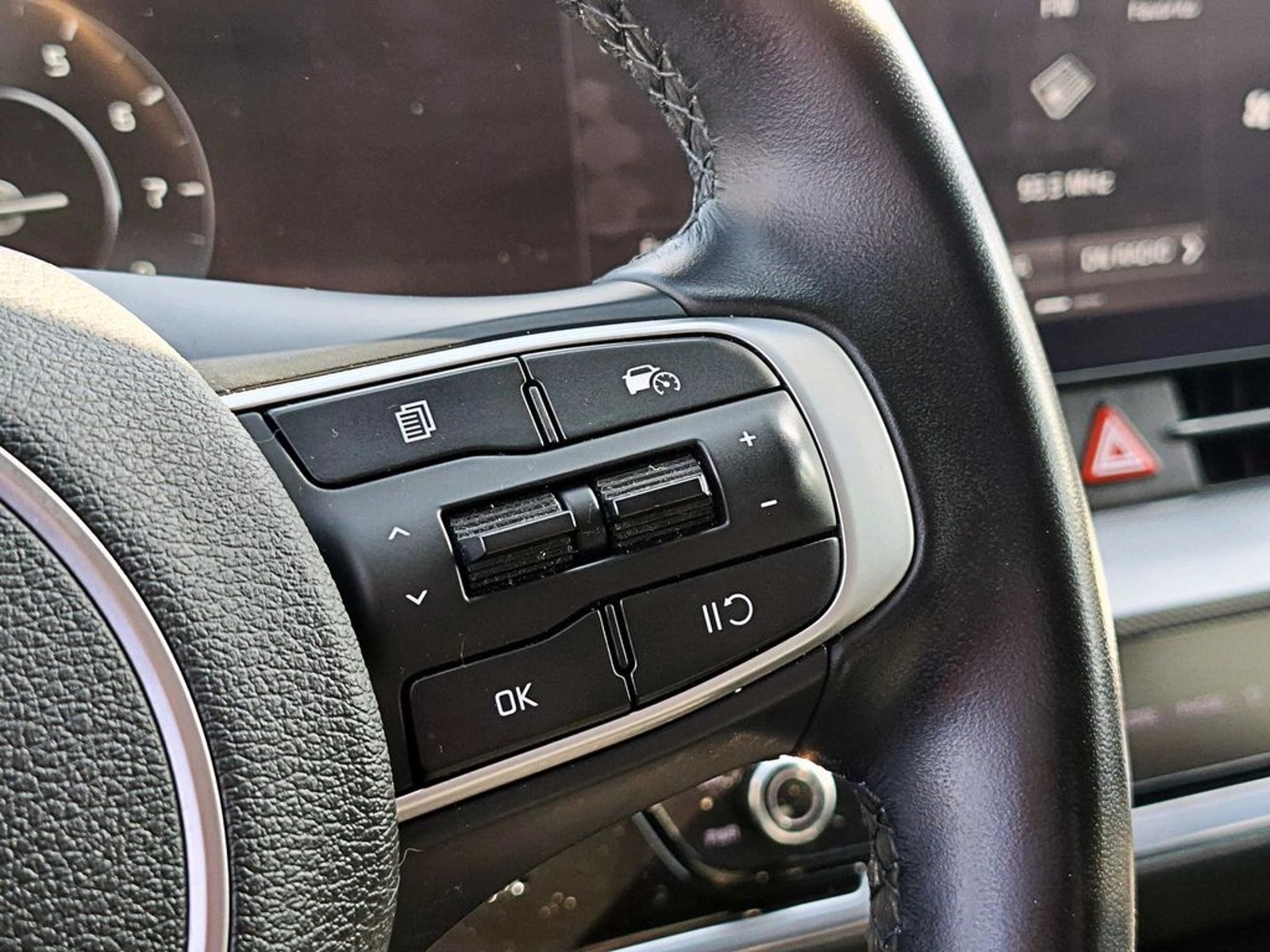 KIA SPORTAGE 2.0 EX  MT 2023 - Imagen 15 de 17