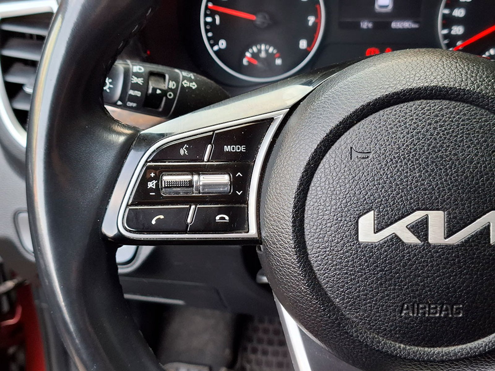 Kia SELTOS MPI 6MT 1.6 2022 - Imagen 11 de 20