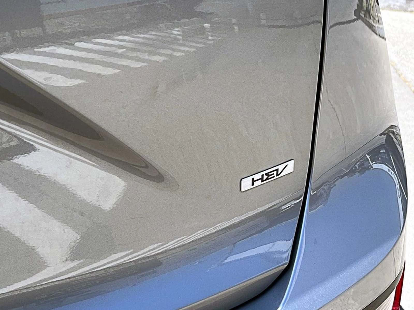 KIA NIRO 1.6L GDI LX HEV AT 5P 2024 - Imagen 7 de 15