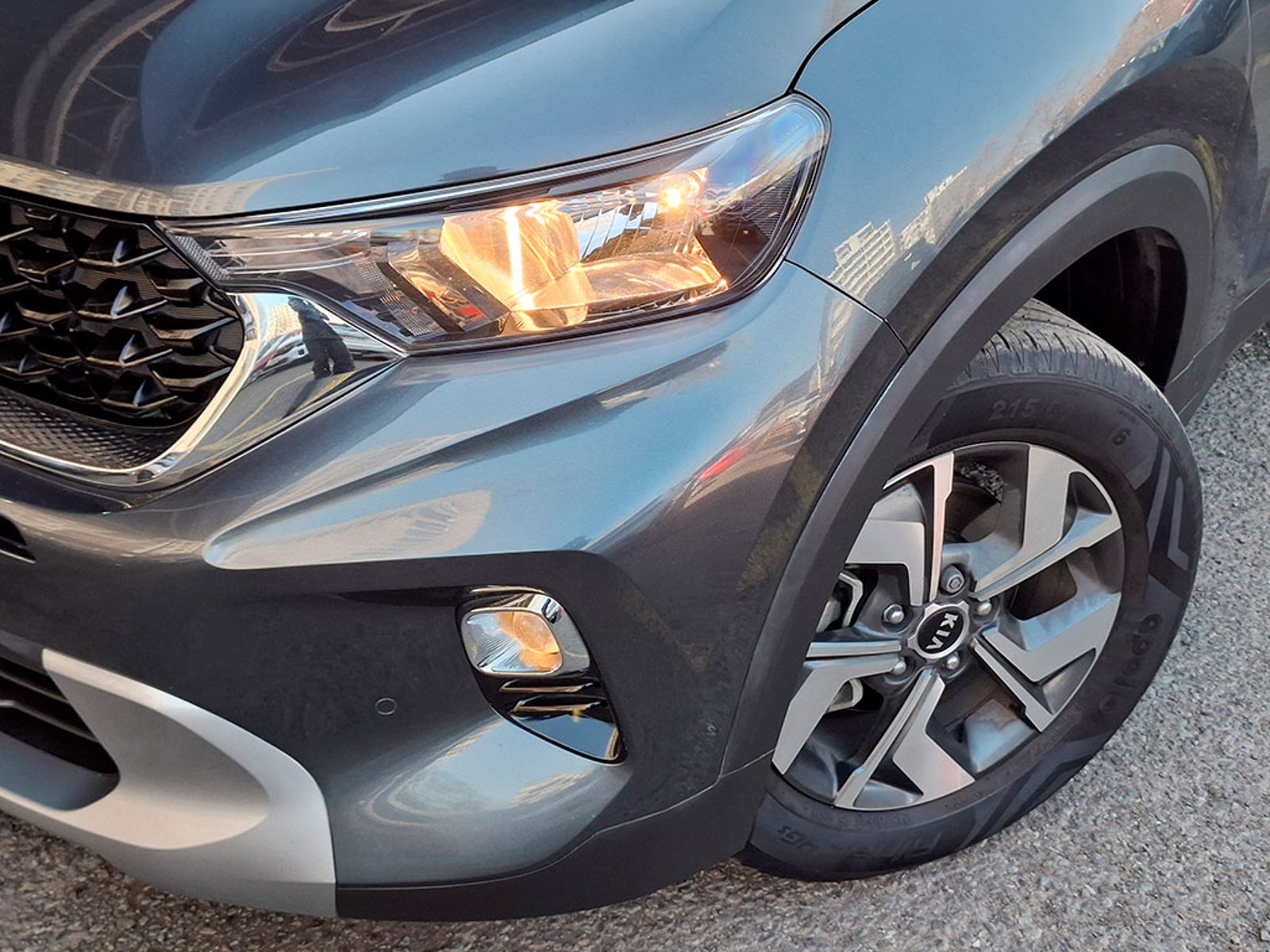 Kia SONET EX 1.5L IVT FULL 2021 - Imagen 7 de 20