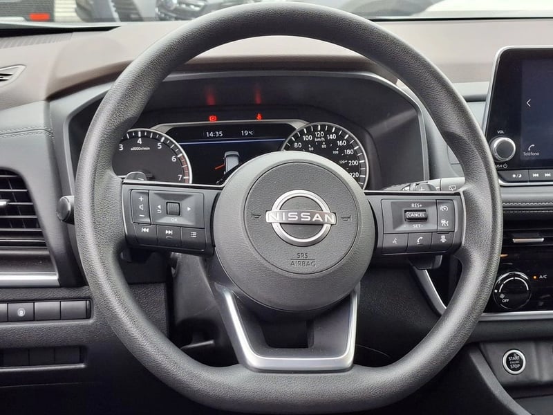 Nissan X-TRAIL 4X2 7P CVT 2.5 2024 - Imagen 12 de 17
