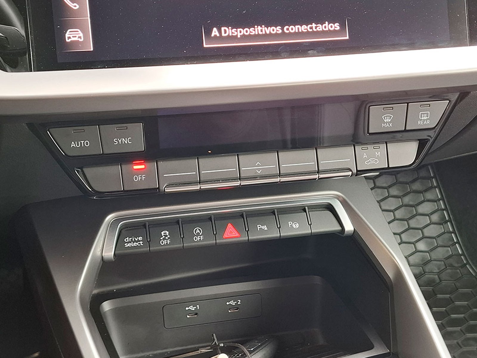 AUDI A3 SEDAN 35 TFSI 1.4 AUT 2024 - Imagen 16 de 20