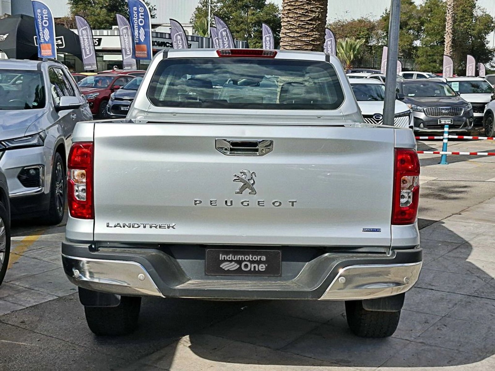 Peugeot LANDTREK 2.2 ACTIVE BLUEHDI DIESEL 4X4 AT 4P 2025 - Imagen 7 de 20