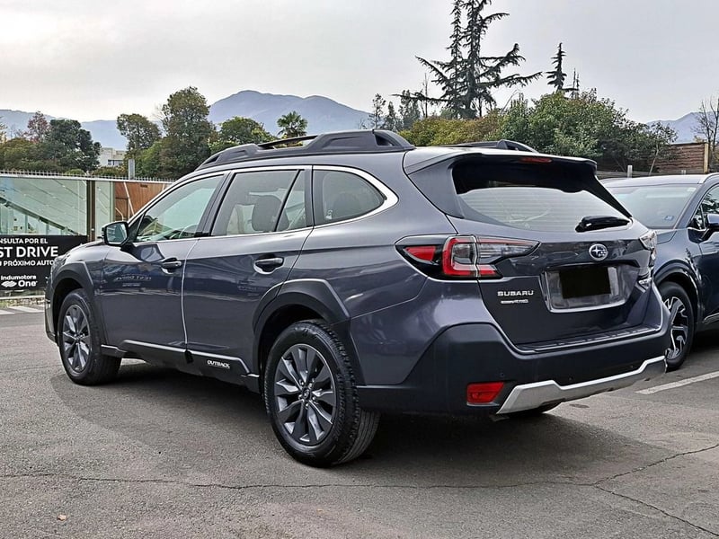 Subaru OUTBACK 2.5 AWD  AT 5P DYNAMIC EYESIDE 2024 - Imagen 10 de 20