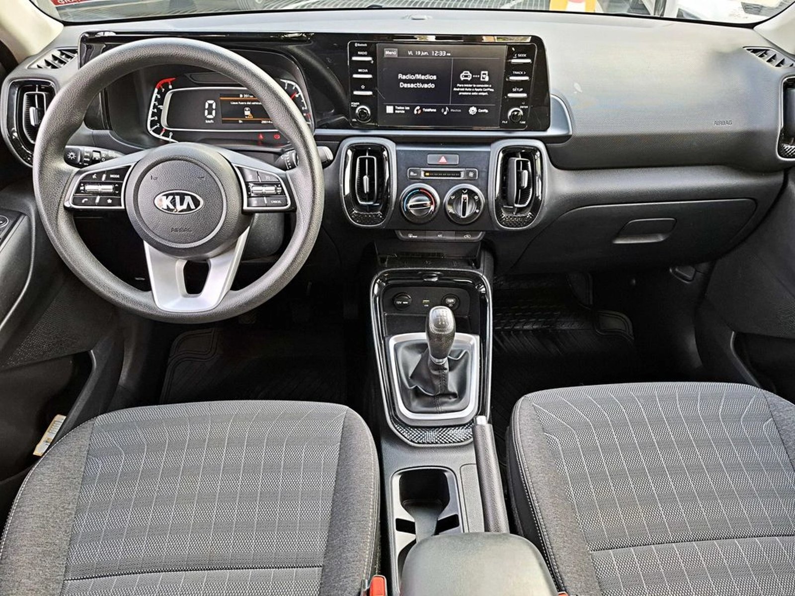 Kia SONET 1.5 EX 2021 - Imagen 13 de 19
