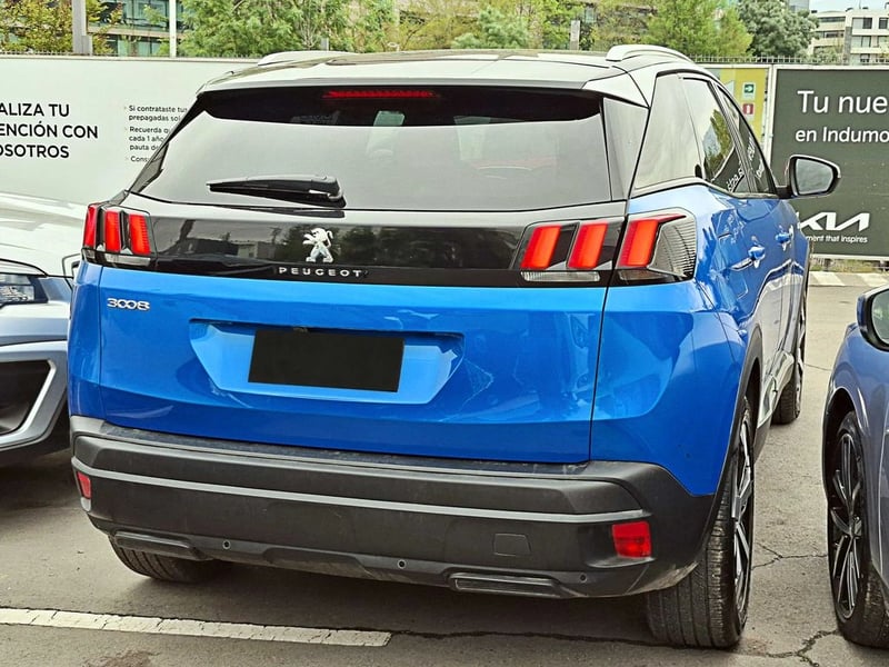 Peugeot 3008 1.5 ACTIVE PACK BLUEHDI 130 4X2 MT6 5P 2023 - Imagen 5 de 17