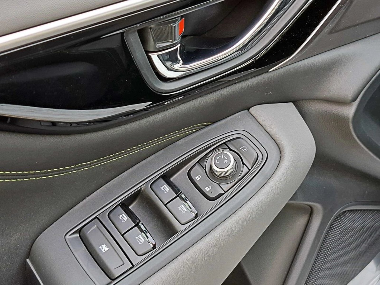 SUBARU OUTBACK AWD 2026 - Imagen 9 de 18