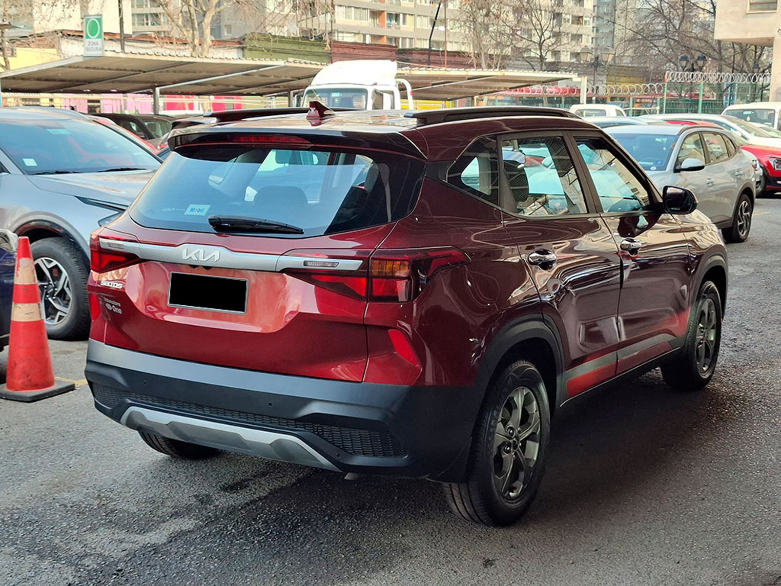 Kia SELTOS MPI 6MT 1.6 2022 - Imagen 6 de 20