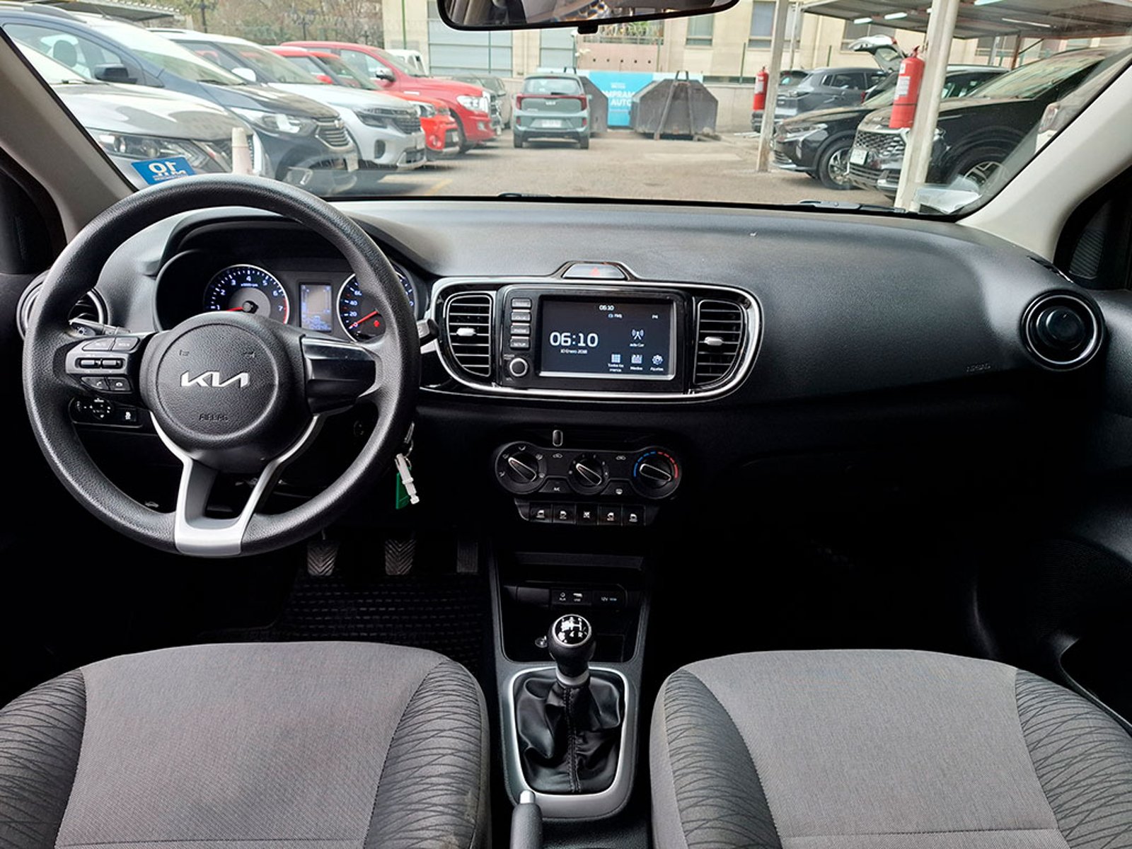 KIA SOLUTO EX 1.4L 5MT G SRF FULL 2024 - Imagen 9 de 20