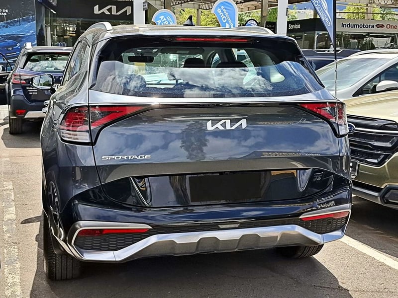 Kia SPORTAGE EX 2.0 AT 2023 - Imagen 6 de 17