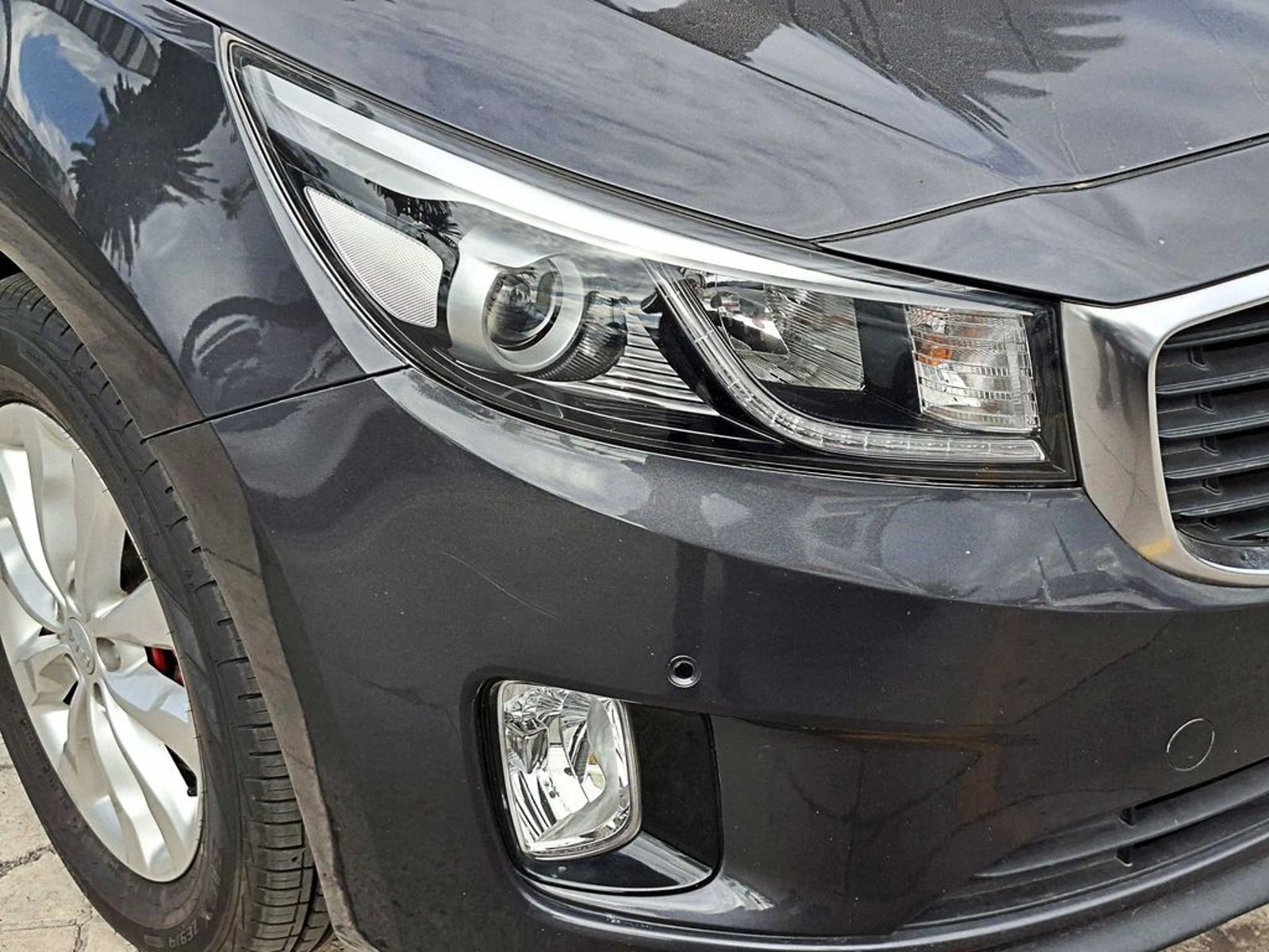 Kia GRAND CARNIVAL EX 3.3 AT 2018 - Foto 3 de 19