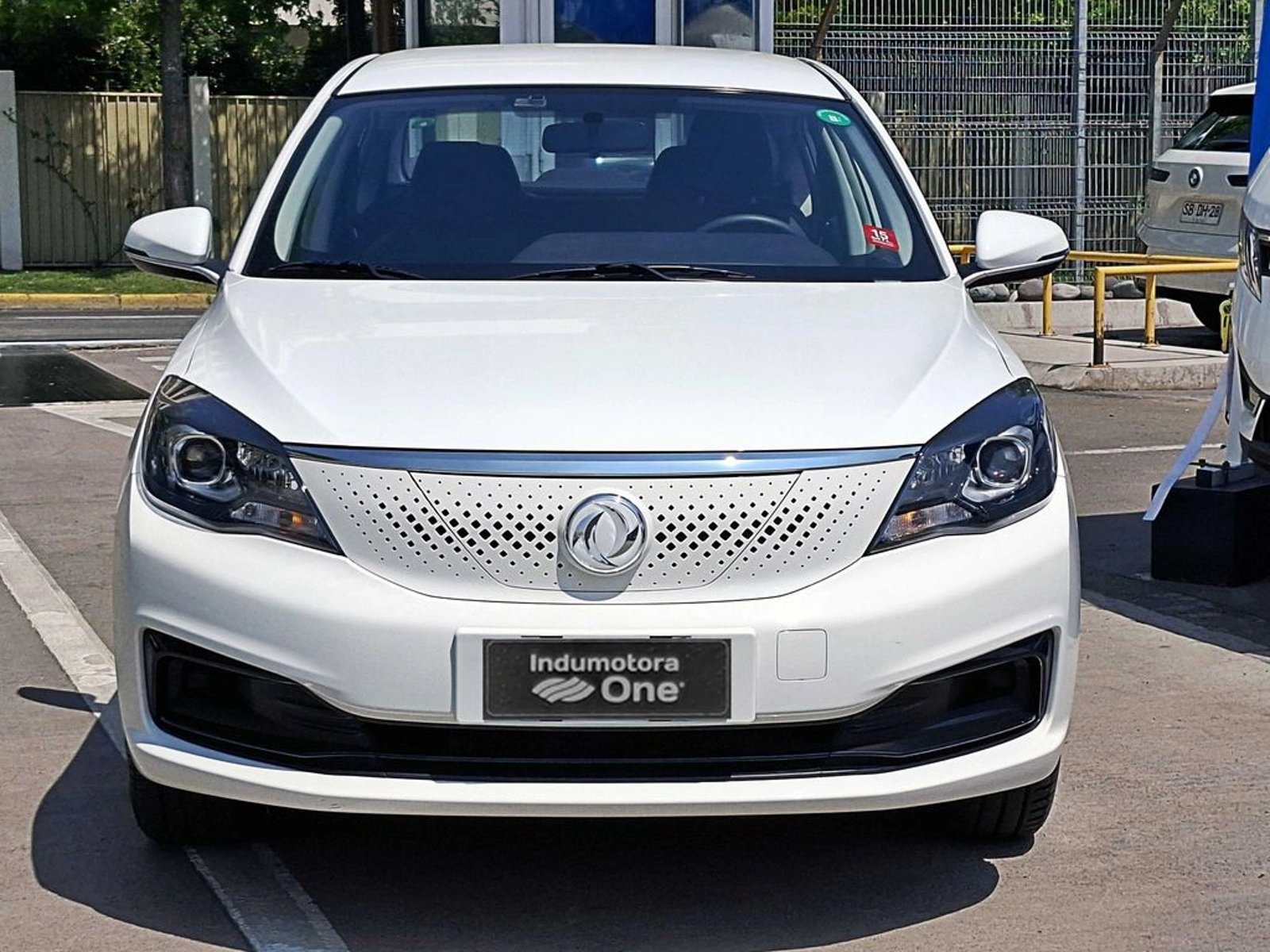 Dongfeng E70 ELECTRICO 4X2 AT 4P 2025 - Foto 2 de 15