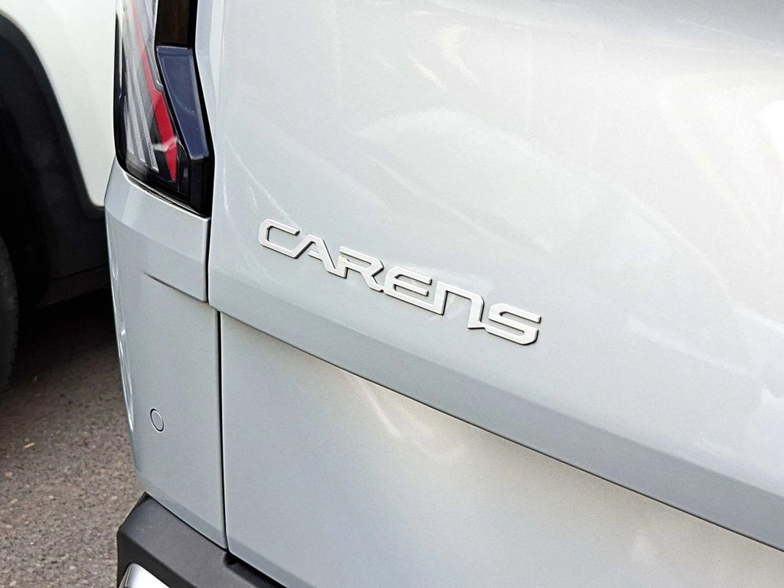 Kia CARENS EX 1.5 AT 2026 - Imagen 6 de 17