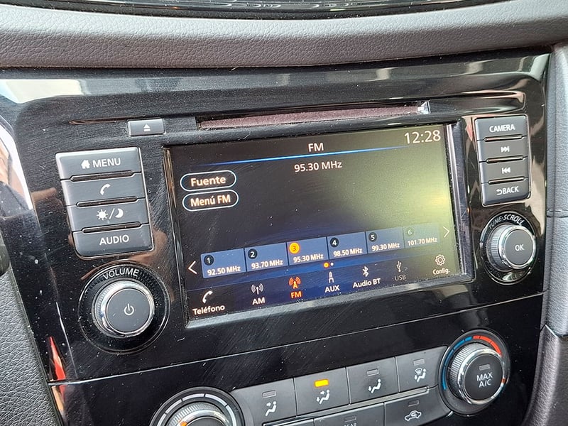 Nissan X-TRAIL 2.5 SENSE 2022 - Imagen 14 de 20