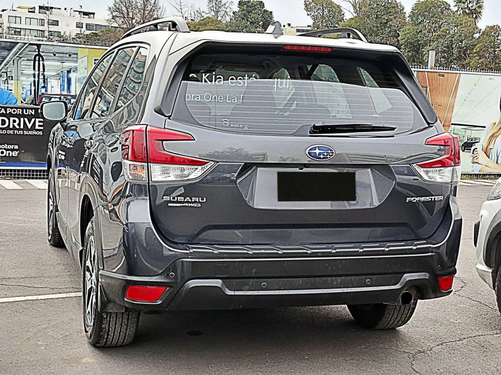 SUBARU FORESTER 2.5 DYNAMIC EYESIGHT AT 4X4 2022 - Imagen 6 de 20