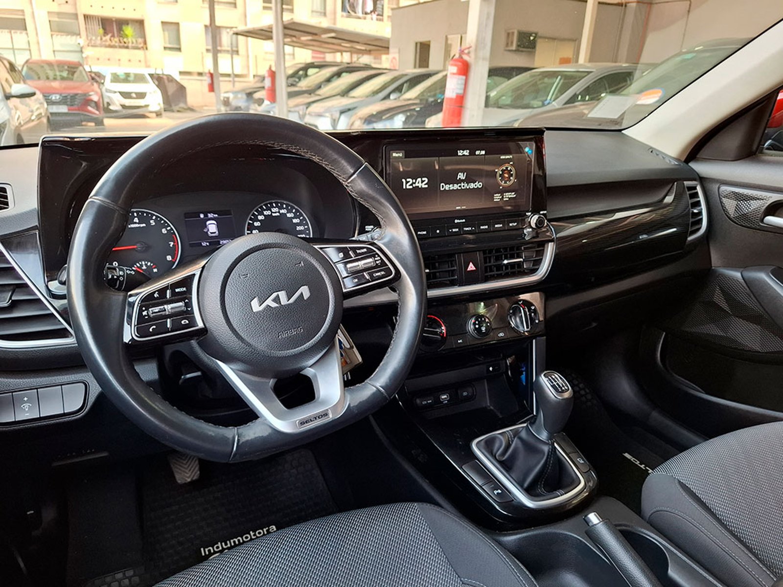 Kia SELTOS MPI 6MT 1.6 2022 - Imagen 10 de 20