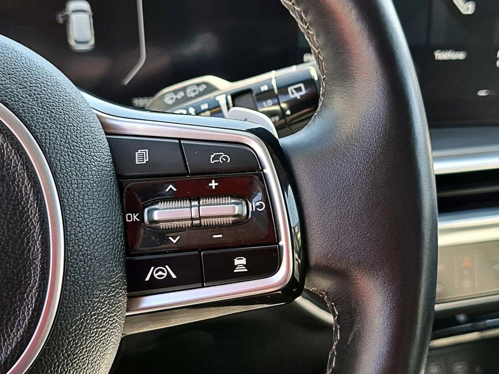 KIA SORENTO 3.5 EX FULL GSL AWD AT8 5P 2025 - Imagen 13 de 16
