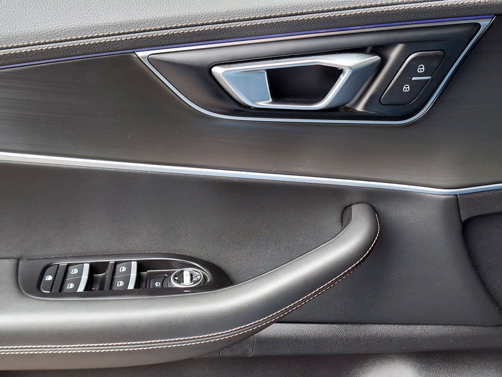 Chery TIGGO 8 1.5 AUT 2021 - Imagen 19 de 20