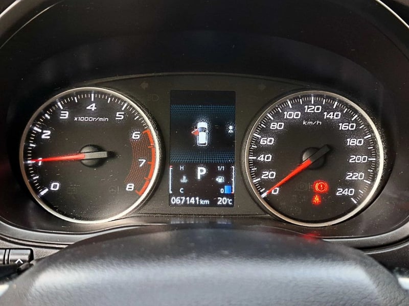 Mitsubishi ECLIPSE CROSS 1.5 RX 4X2 AT 5P 2023 - Imagen 16 de 19