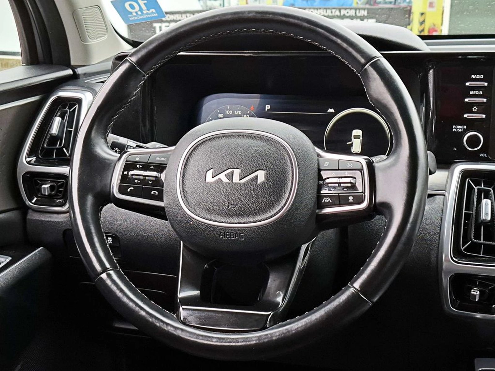 Kia SORENTO SORENTO EX 2.5L GSL AWD 2023 - Imagen 12 de 17
