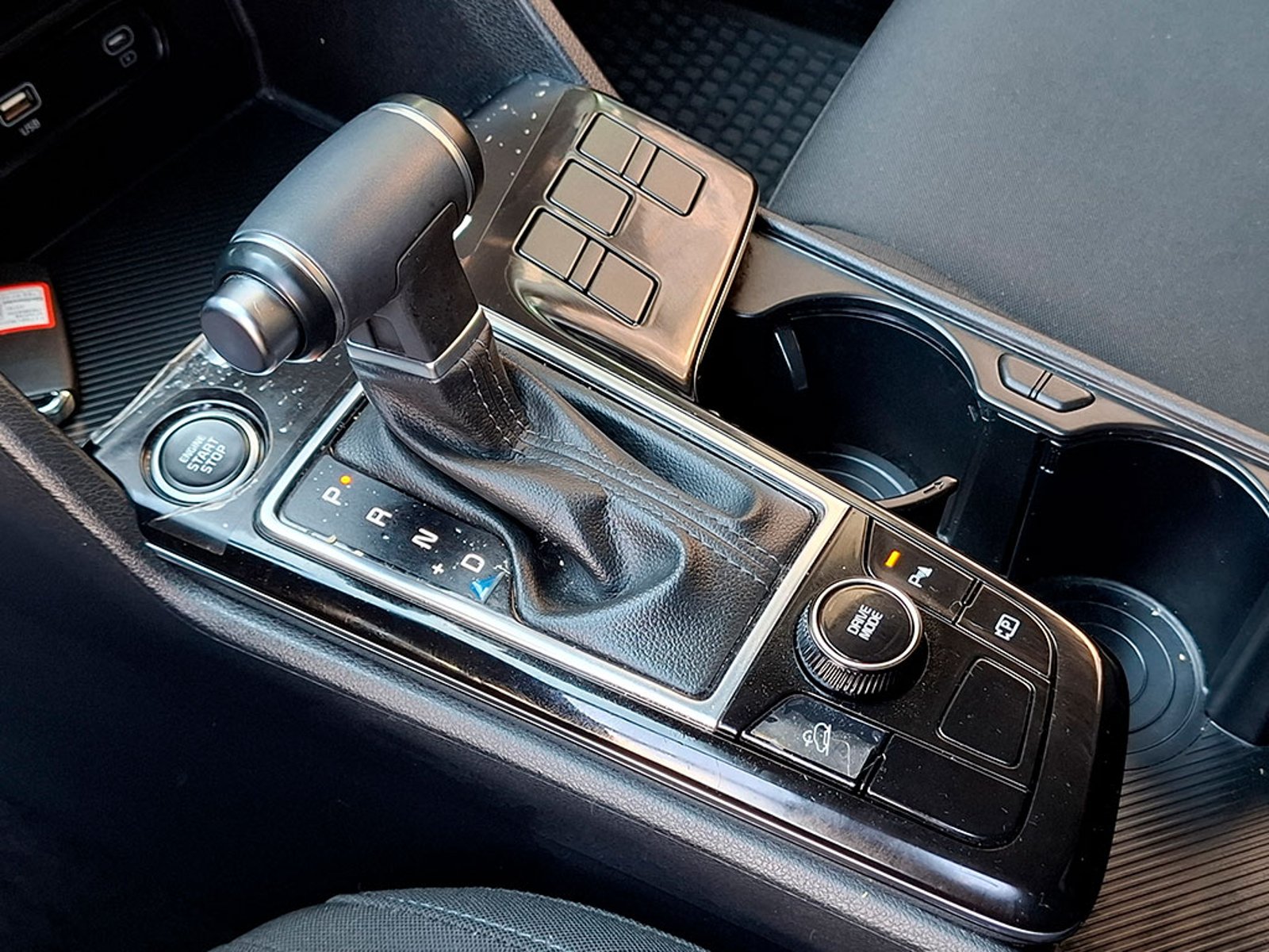 Kia SPORTAGE EX 2.0L 6AT GSL 2024 - Imagen 17 de 20
