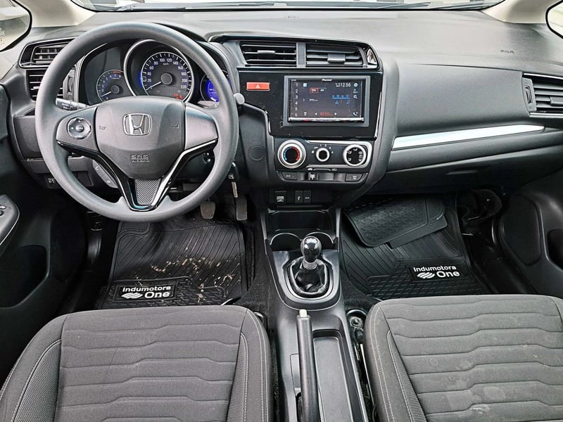 Honda WR-V 1.5 EX AT 2024 - Imagen 14 de 19