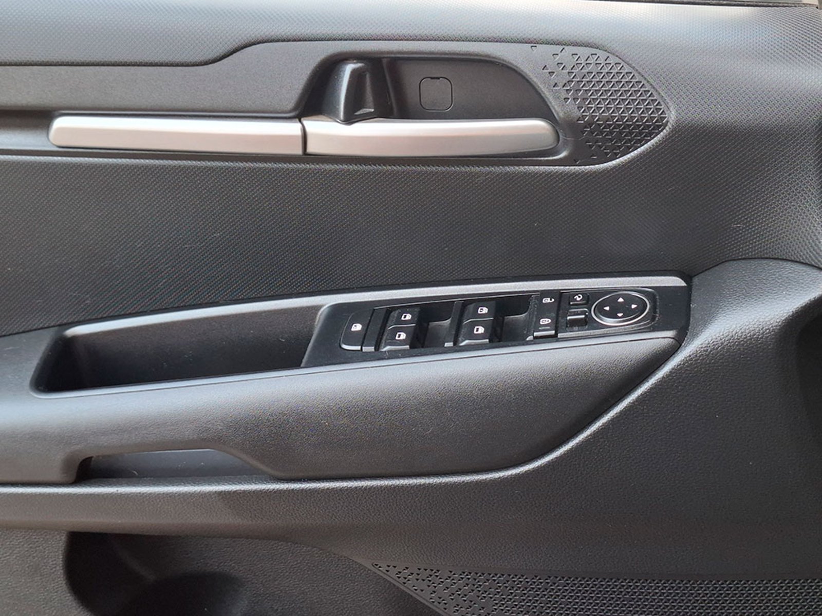 KIA SONET EX 1.5 IVT FULL 2023 - Imagen 19 de 20