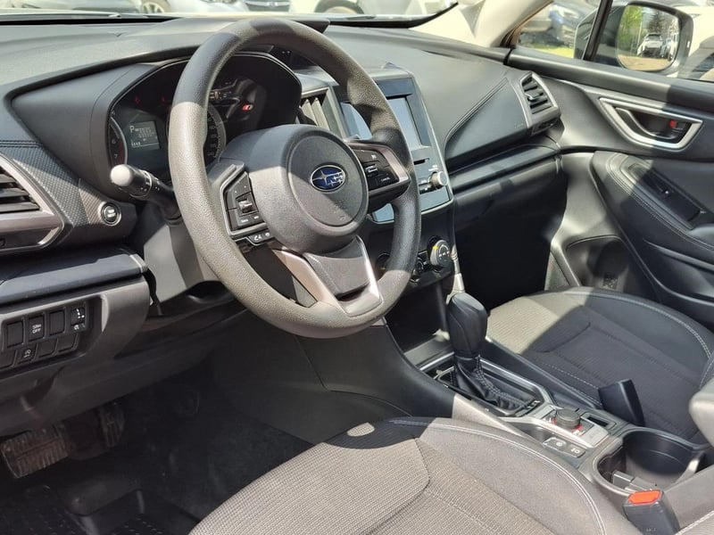 Subaru FORESTER AWD AT 2021 - Imagen 10 de 19