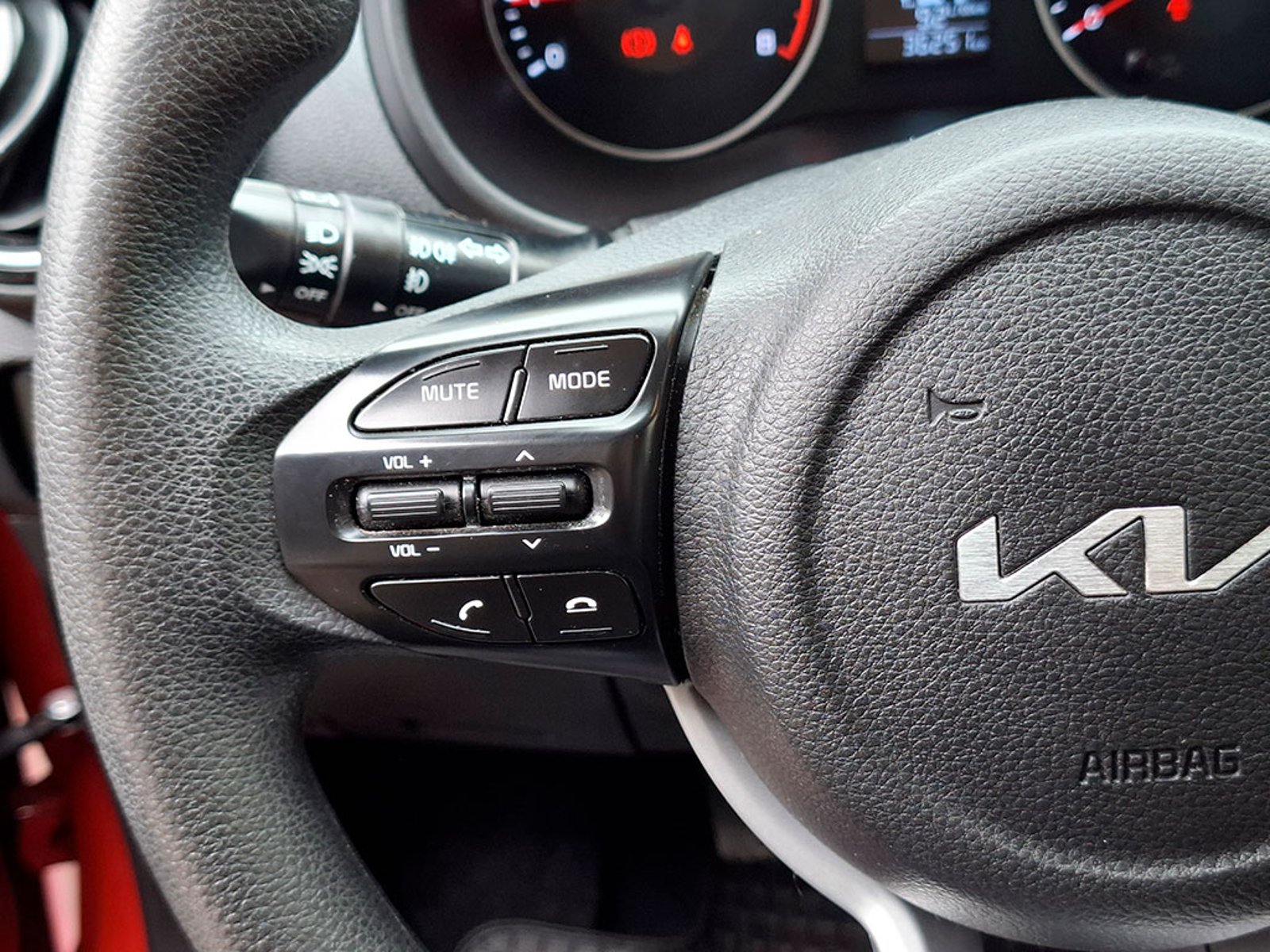 Kia SOLUTO 1.4 LX 2024 - Imagen 11 de 20