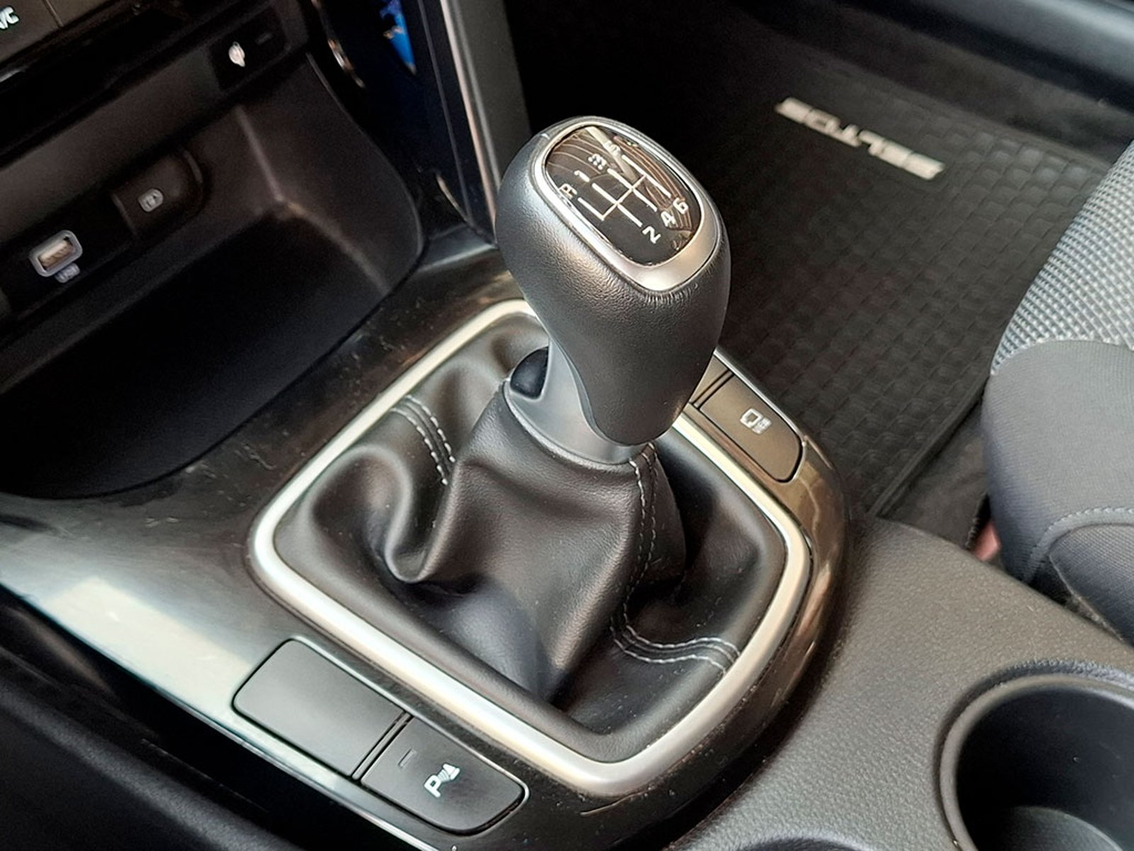 Kia SELTOS MPI 6MT 1.6 2022 - Imagen 17 de 20