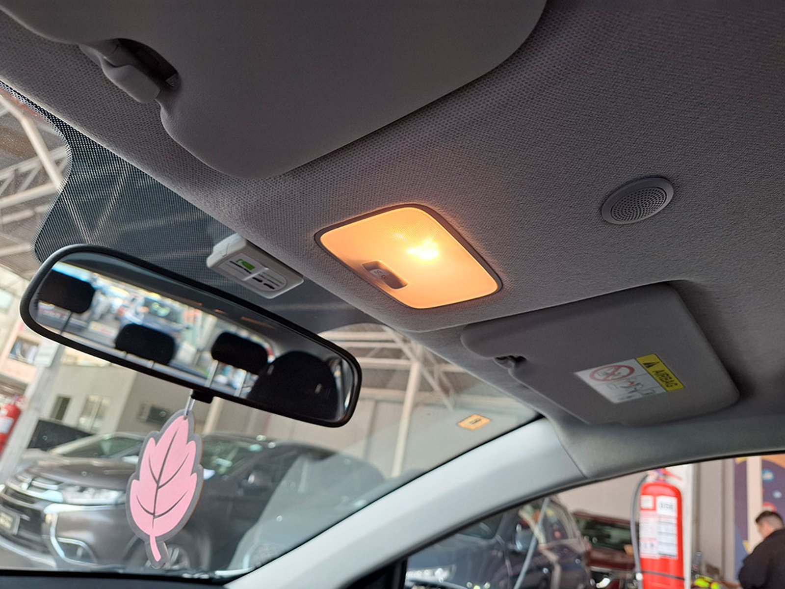 Kia MORNING 1.2 EX FULL SUNROOF MT 2025 - Imagen 18 de 20