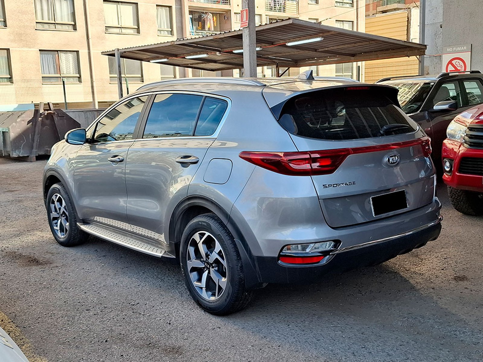 KIA SPORTAGE LX 2.0L GSL 6MT 2WD 2021 - Foto 4 de 20