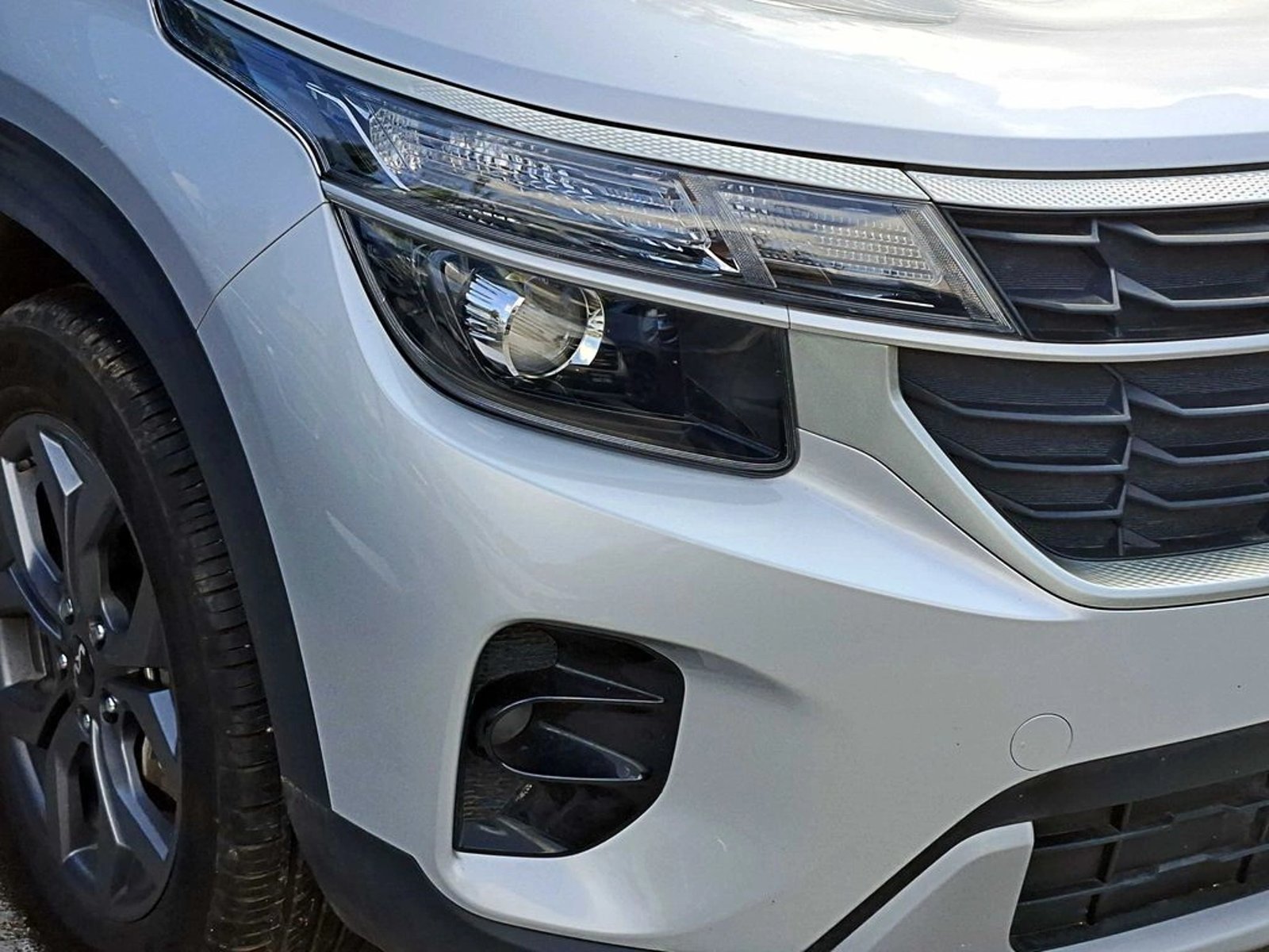 Kia SELTOS EX IVT 4X2 1.5 AT 2026 - Foto 3 de 15