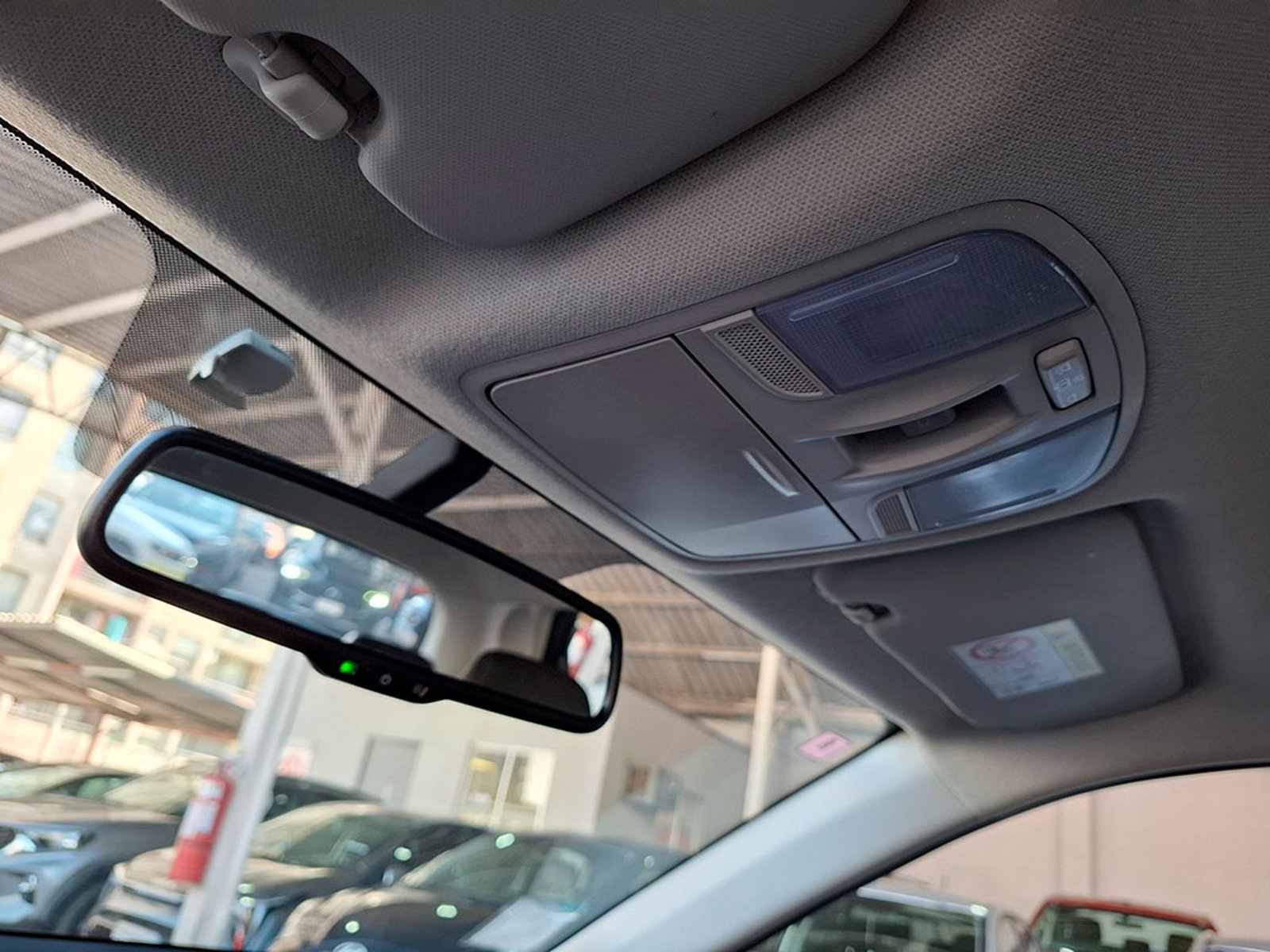 Kia SONET EX 1.5L IVT FULL 2021 - Imagen 19 de 20