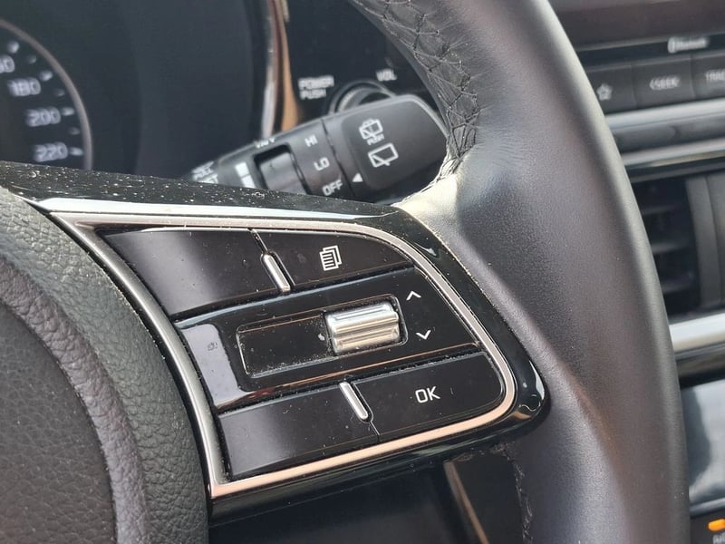 Kia SELTOS 1.6 EX 4X2  5P 2023 - Imagen 15 de 18